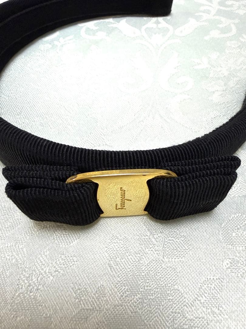 フェラガモ カチューシャ Ferragamo
