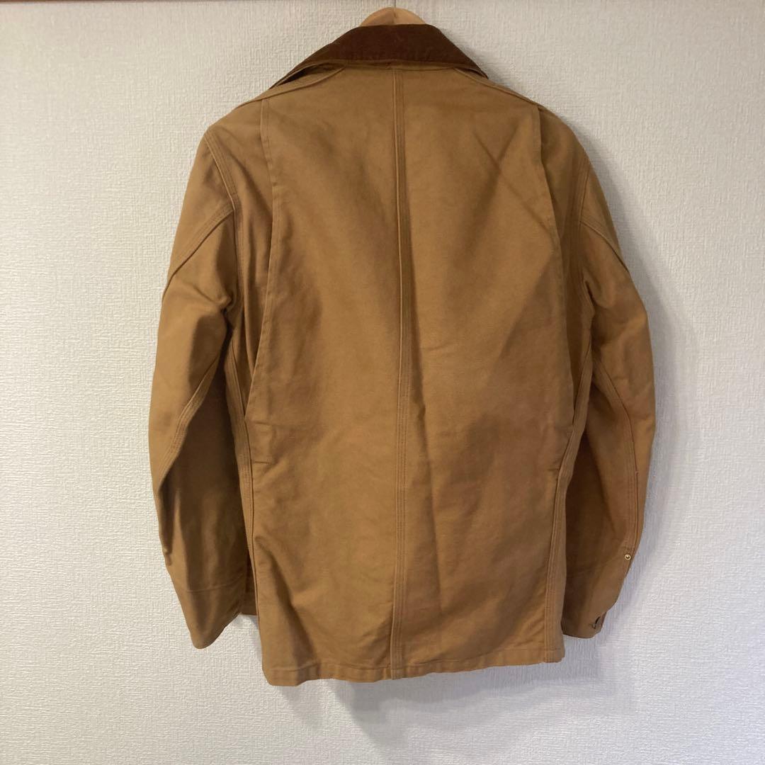 carharttのアウター
