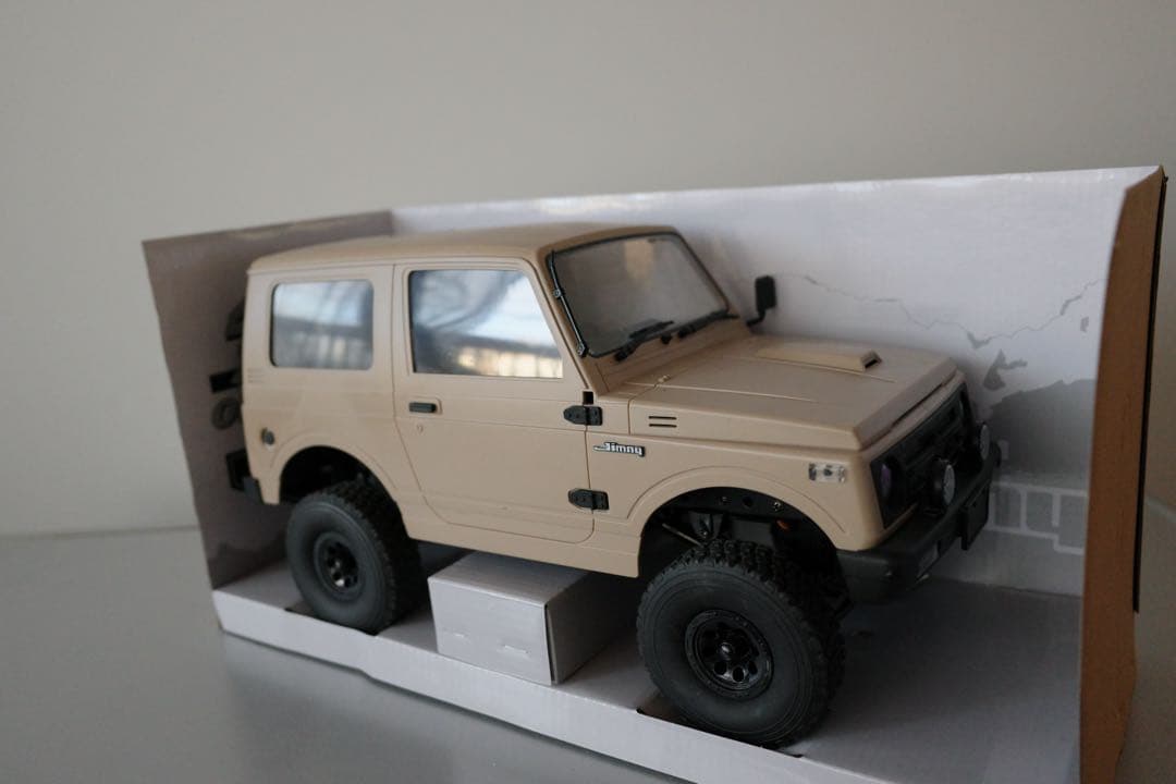 WPL JAPAN SUZUKI JIMNY 1/10 サンドベージュ