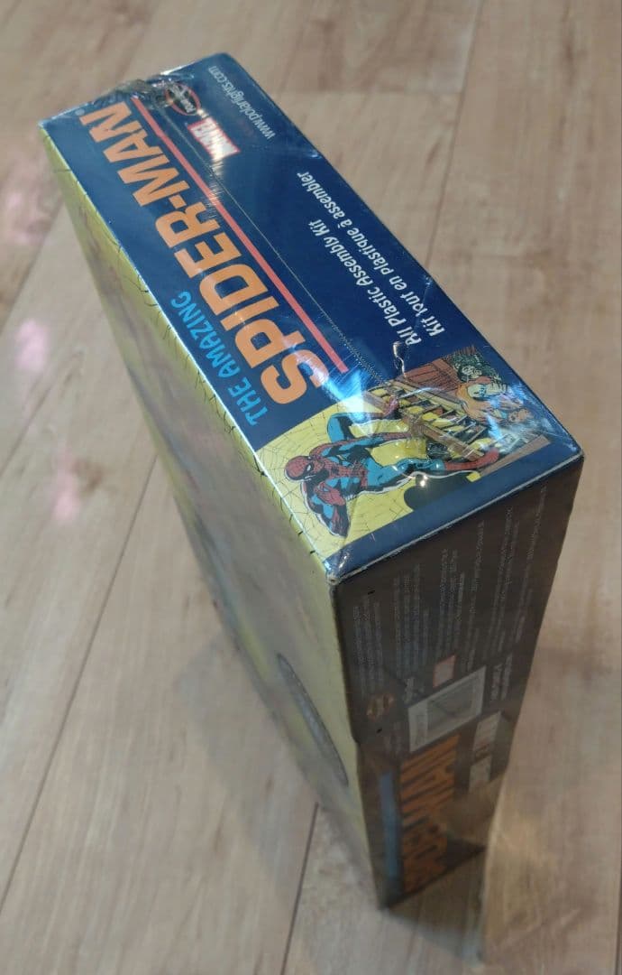 ポーラライツ スパイダーマン プラモ マーベル