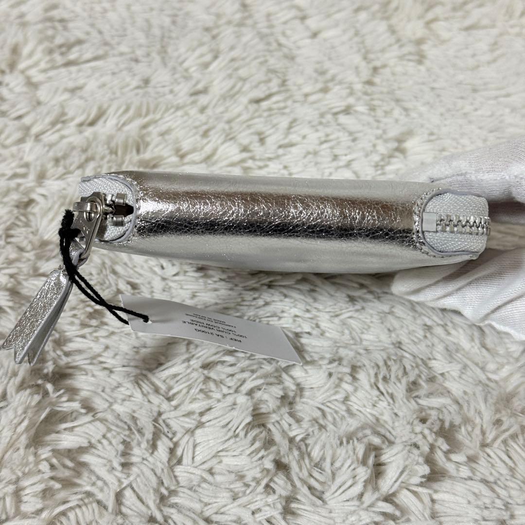 未使用✨コムデギャルソン　メタリックレザー　二つ折り　ジップウォレット