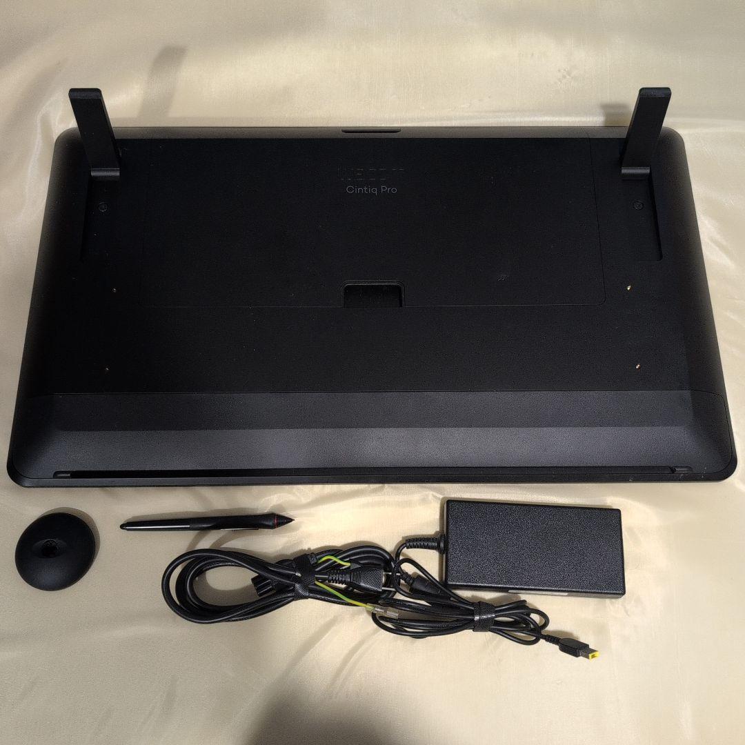 Wacom Cintiq Pro 24 ペンモデル（DTK-2420/K0）