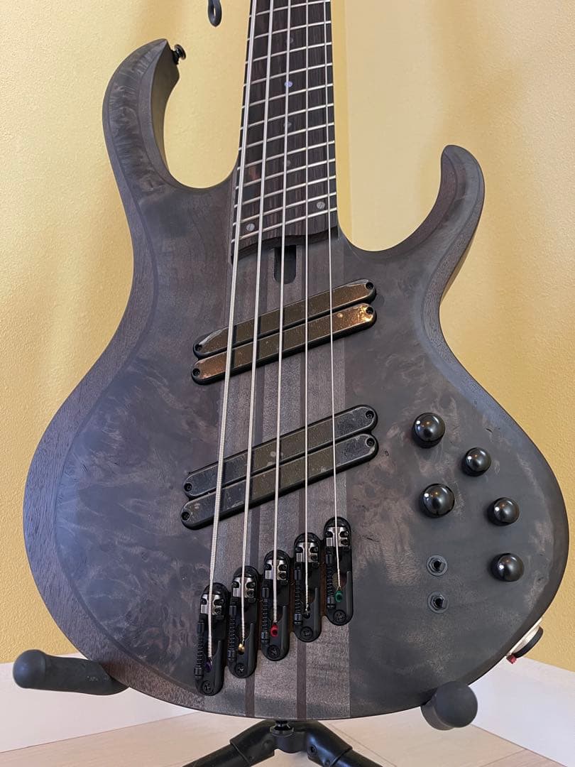 ベース Ibanez BTB805MS