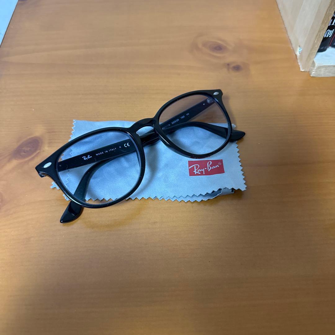 Ray-Ban ブラックフレーム サングラスRB4259-F