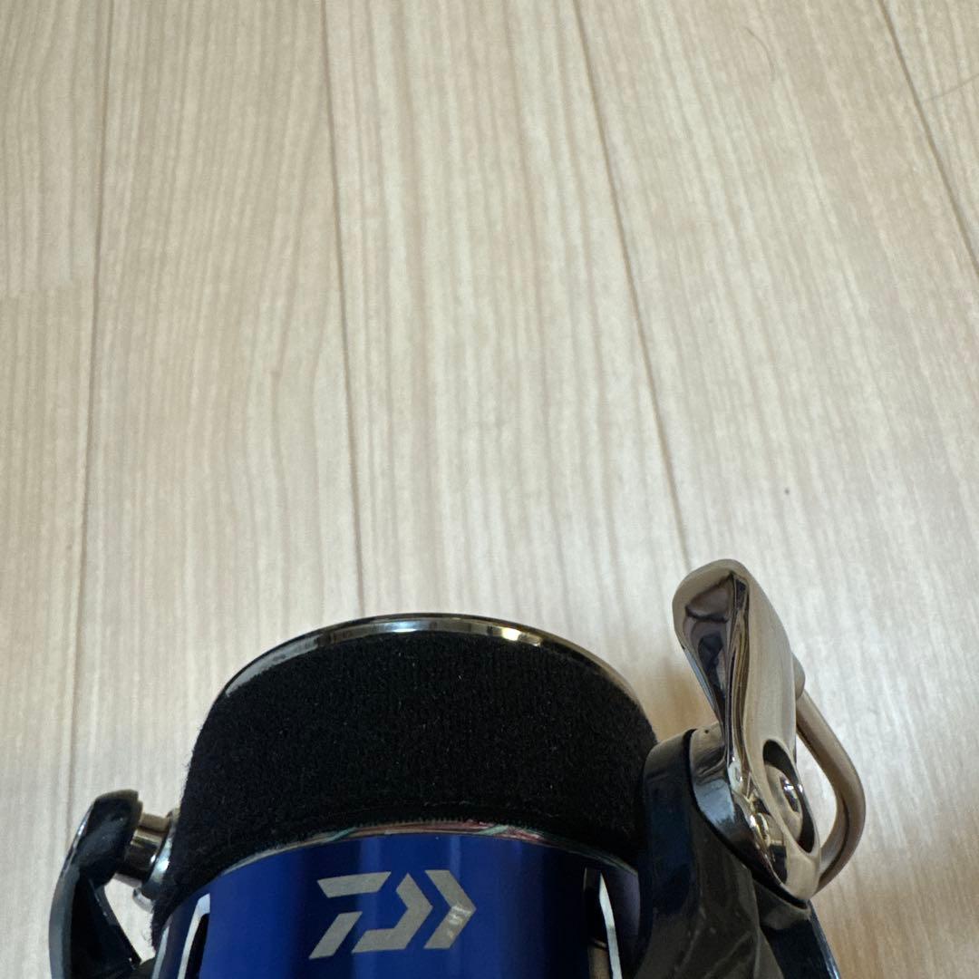 DAIWA SALTIGA 4500H スピニングリール