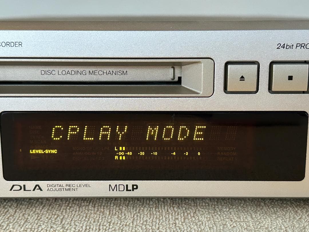 ONKYO オンキョー　MD-105TX　MDレコーダー　中古整備、動作確認済