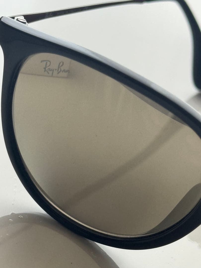 小物 Ray-Ban erika RB 4171-F