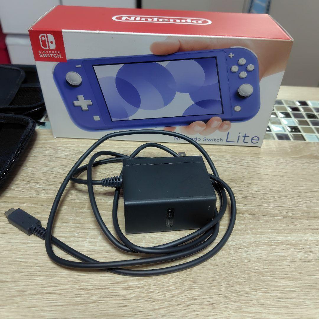 Nintendo Switch Lite パープル 入れ物付き ほぼ新品