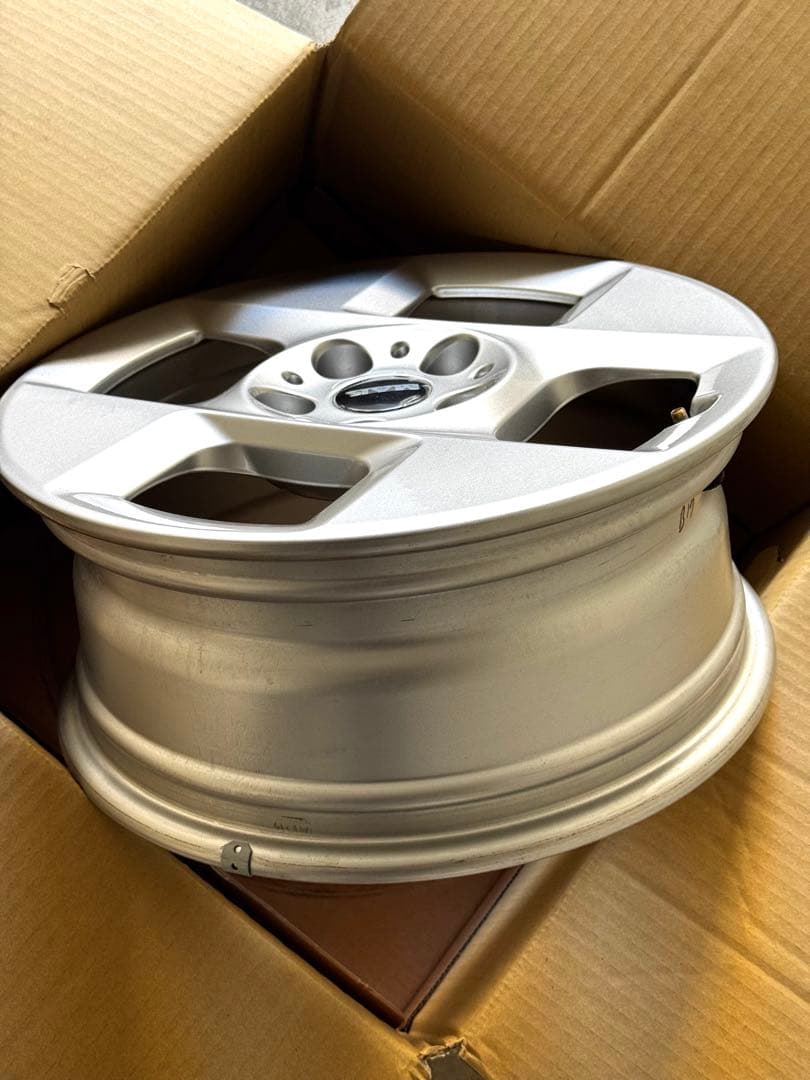  Mini Cooper 16 inch アルミホイール4本　ほぼ新品