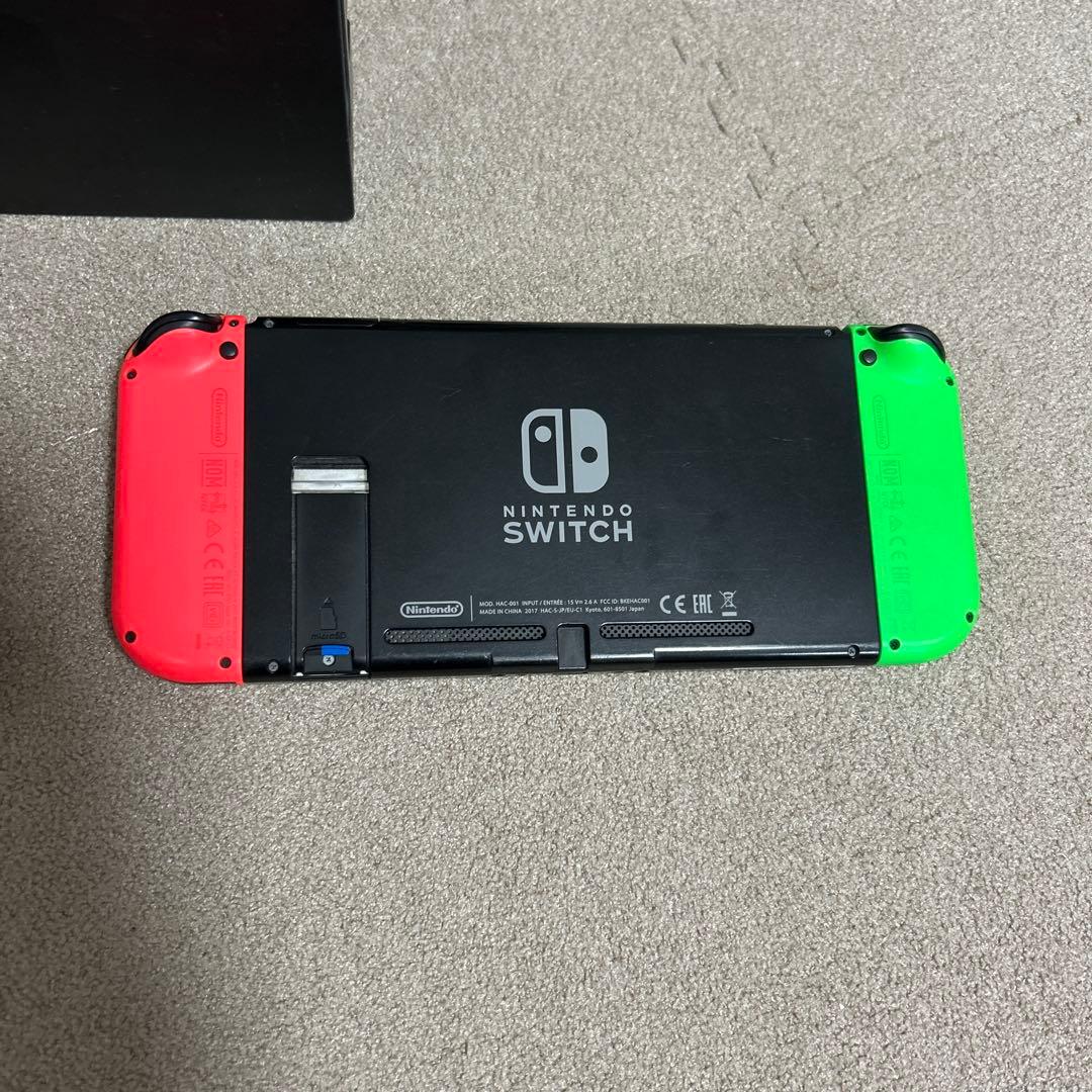 Nintendo Switch 本体 グリーン/レッド　ケース付き