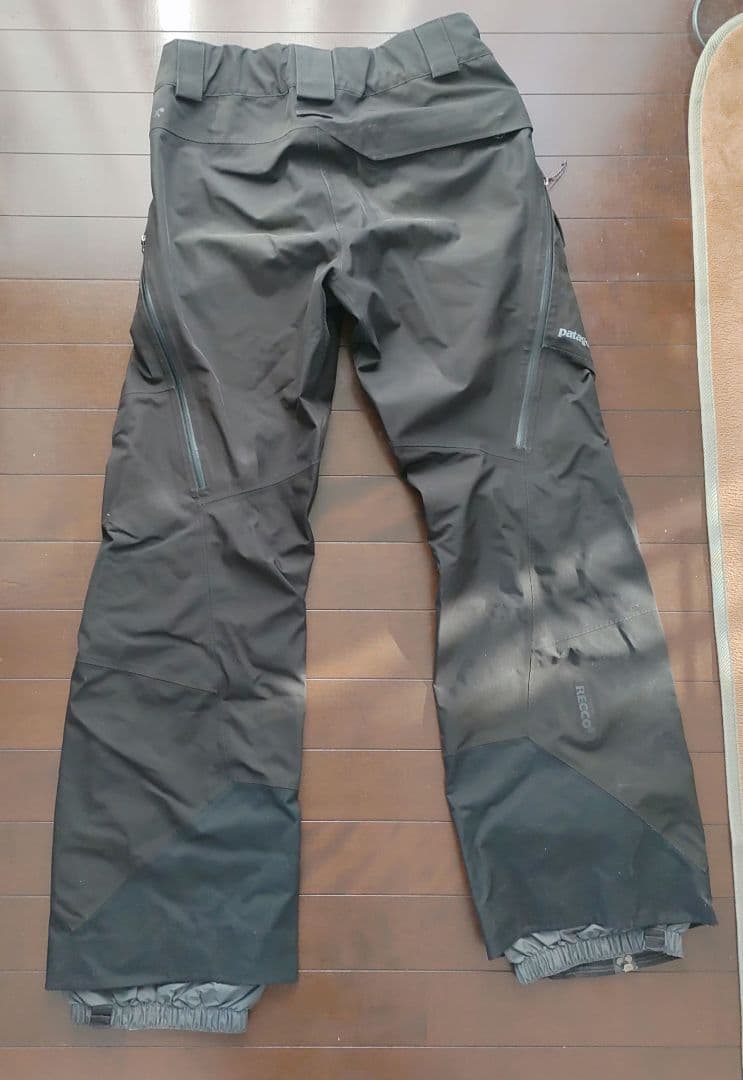 patagonia スノーボードウェア M　ブラック