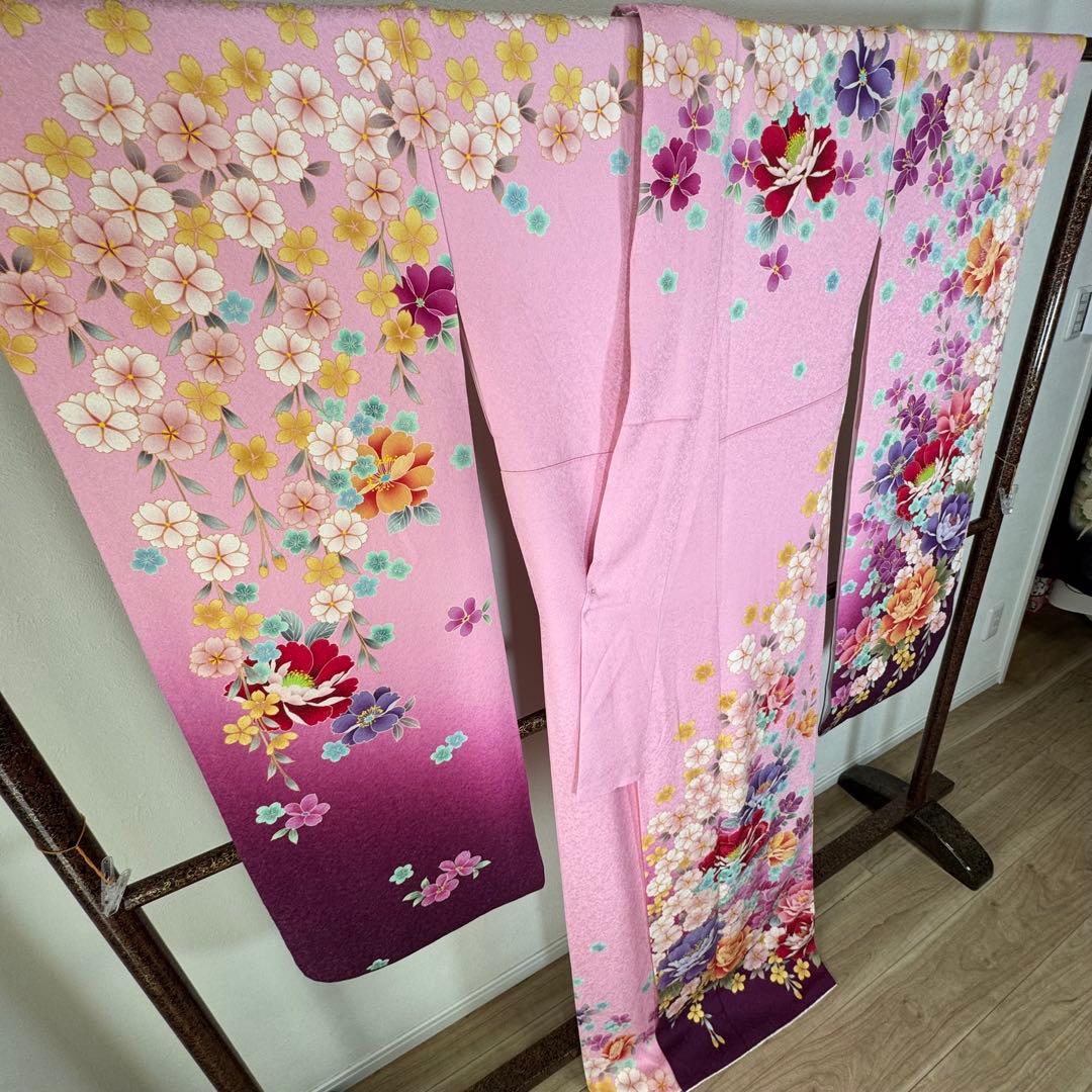 超美品　現代　振袖　成人式　着物　172裄68　ピンク　赤紫　花柄　ラメ　桜