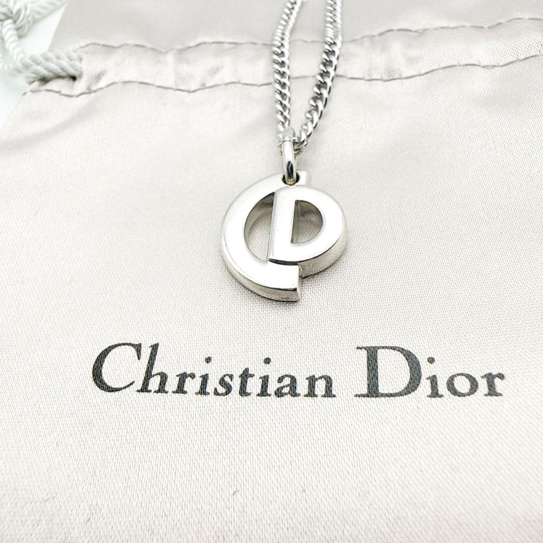 3042-1 極美品✨　Dior　ネックレス　CD ロゴ　希少　シルバー