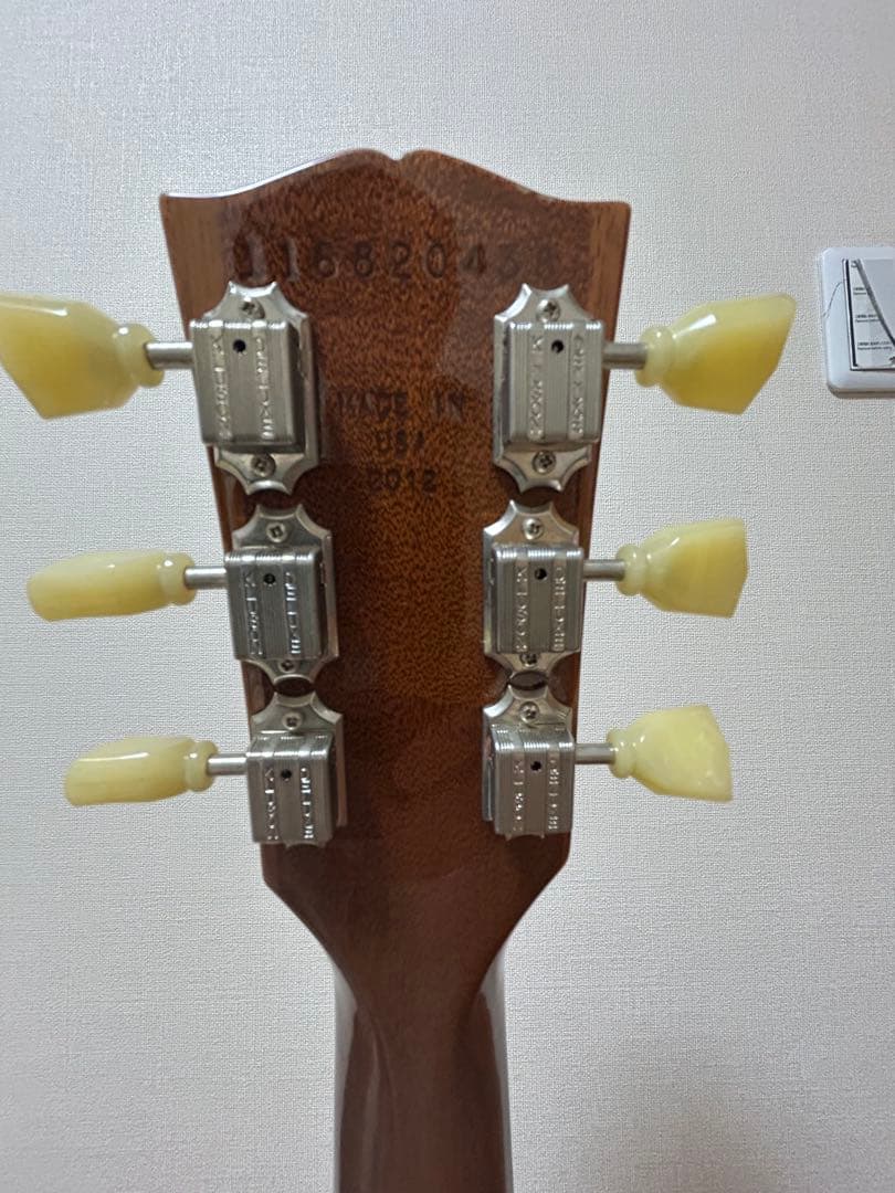 ギブソンGibson USA Les Paul Traditional 2012