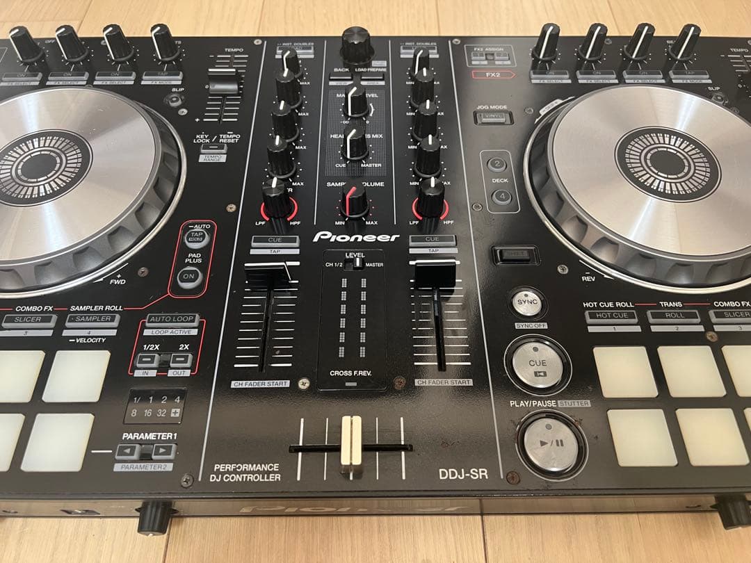 Pioneer DDJ-SR DJコントローラー