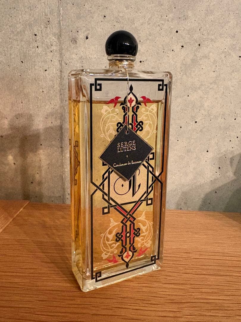 セルジュルタンス クラシューズドゥフラム [火を吹く女] 100ml