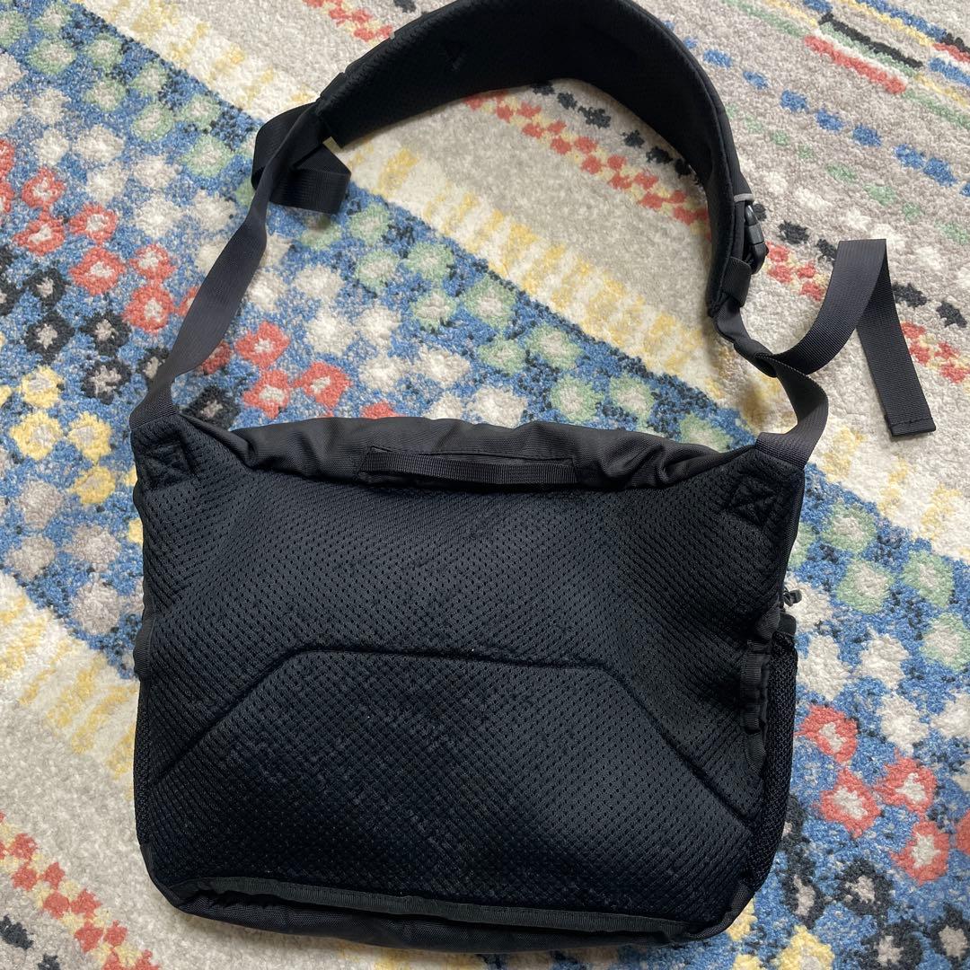 THE NORTH FACE ヒップシート機能付きショルダーバッグ