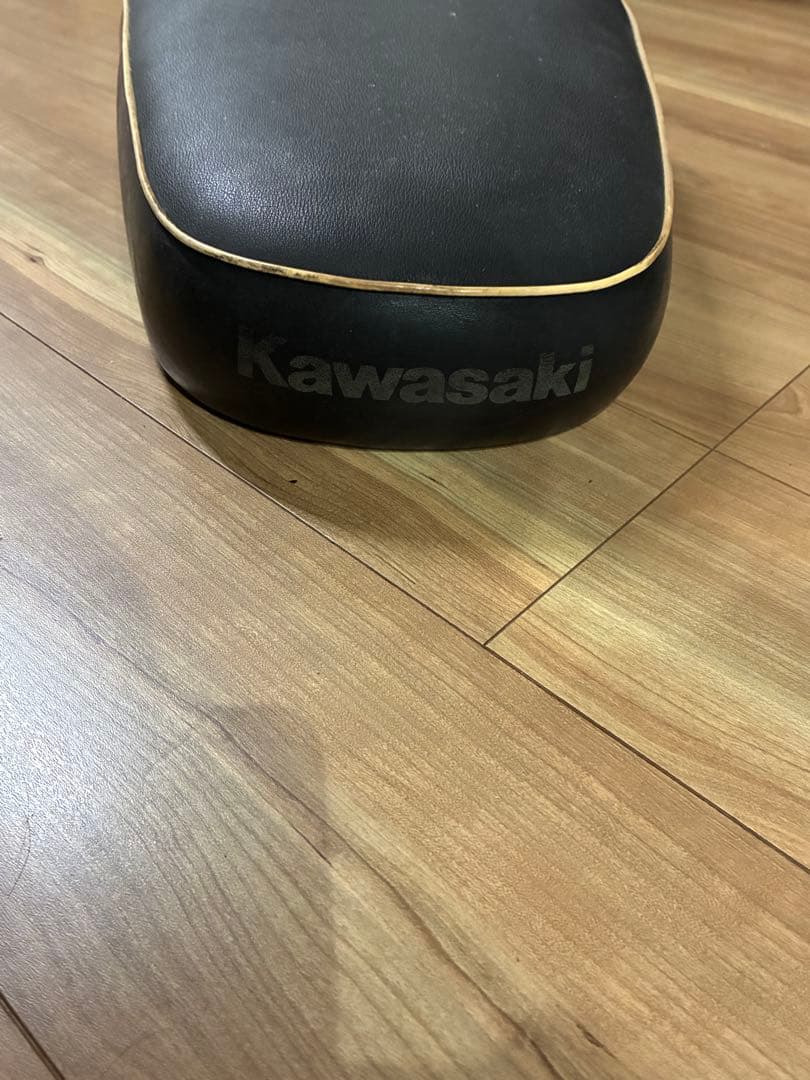 【シコ】W400 純正シート W650 中古