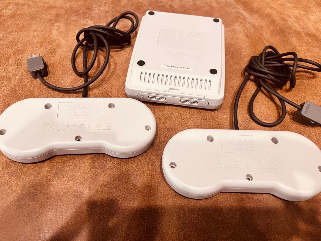 中古 Nintendo 本体 ニンテンドークラシックミニ スーパーファミコン