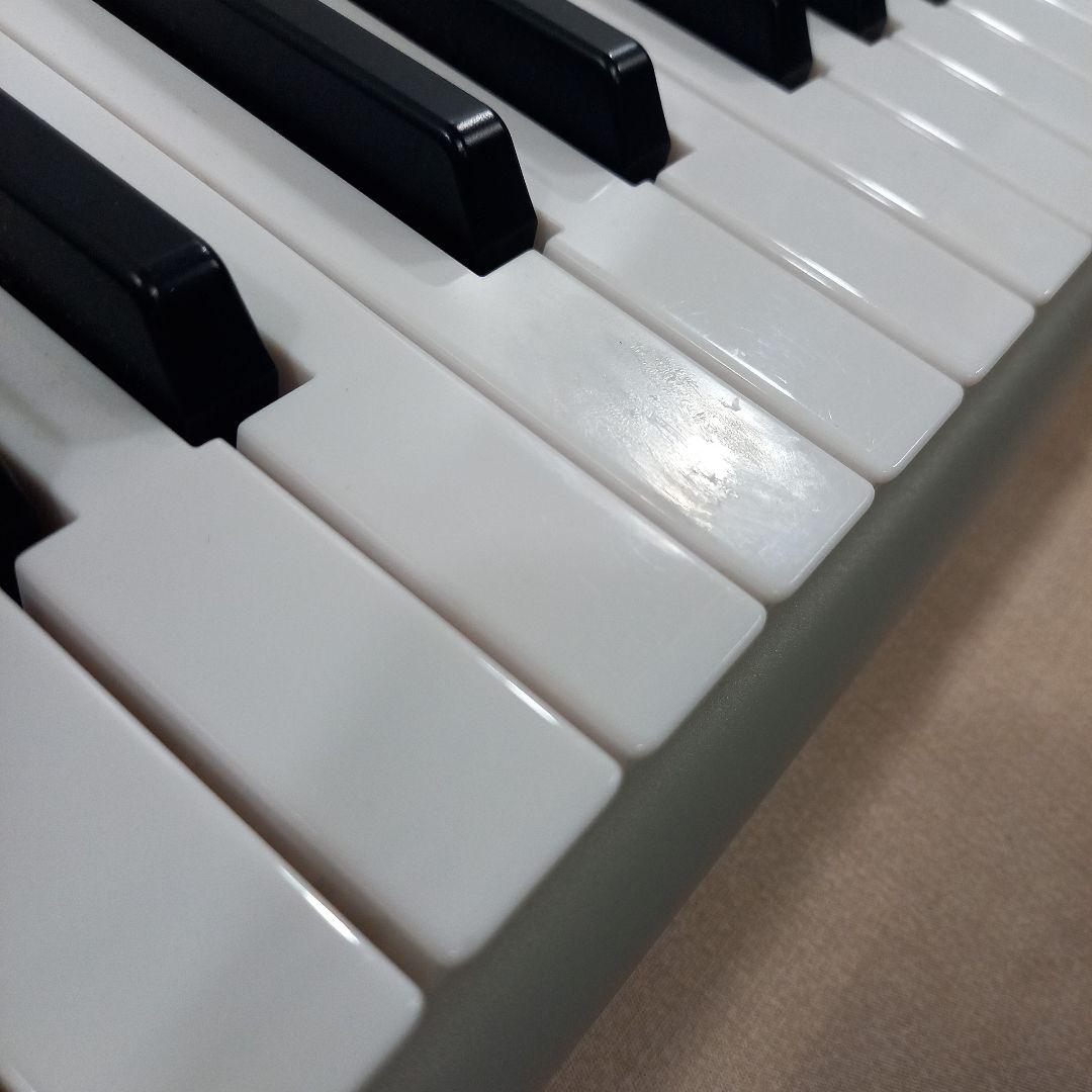 YAMAHA 61鍵 電子ピアノ EZ-J220 スタンド付 2015年製