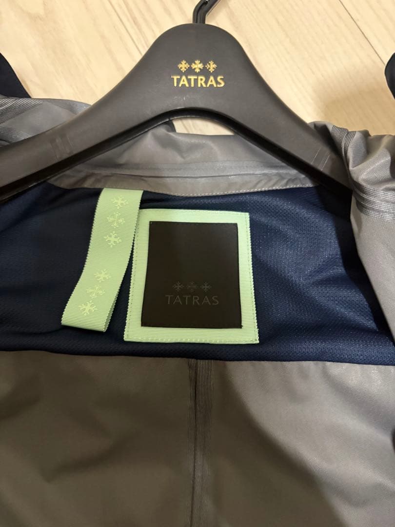 お値下げ❣️103400円❣️新品未使用TATRAS タトラスTETI ハンガー02