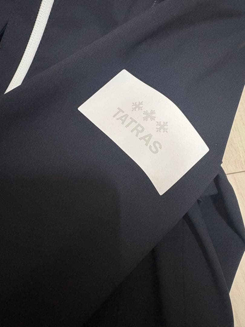 お値下げ❣️103400円❣️新品未使用TATRAS タトラスTETI ハンガー02