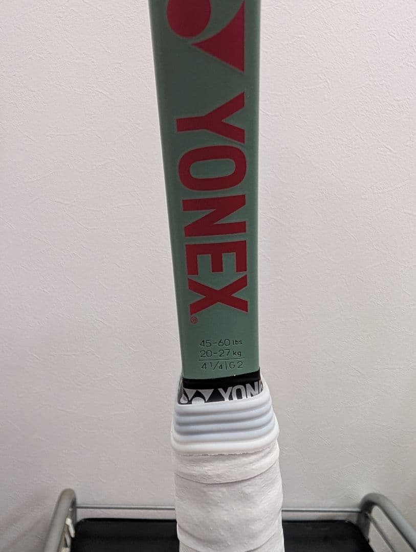 YONEX PERCEPT 100 硬式テニスラケット G2
