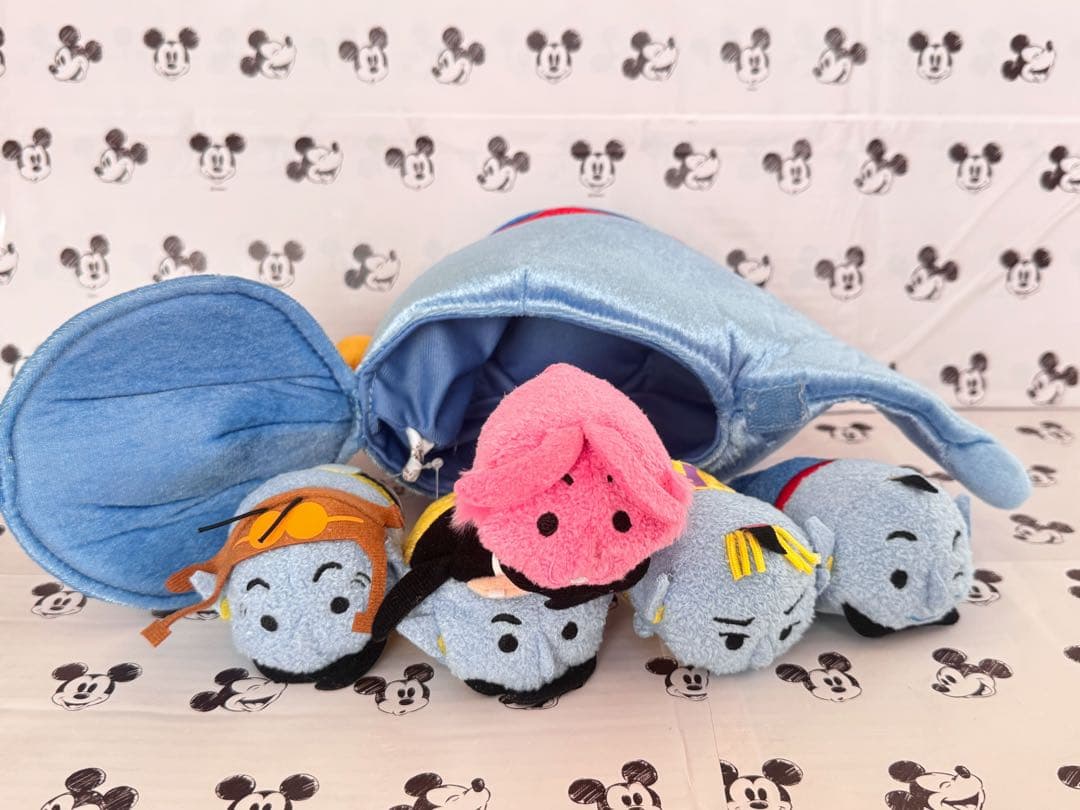 ディズニーストア　アラジン　ジーニー　ぬいぐるみ　ツムツム　魔法のランプセット