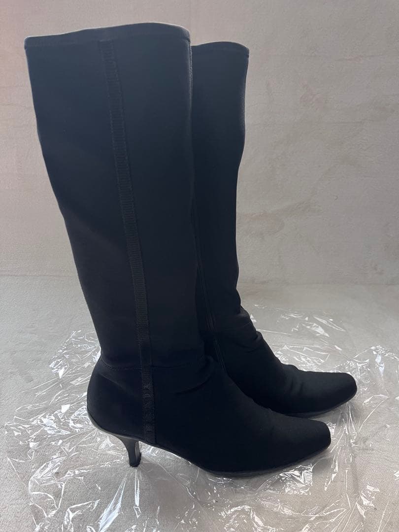 PRADA ストレッチ　ロングブーツ ヒール　ブラック　23.5