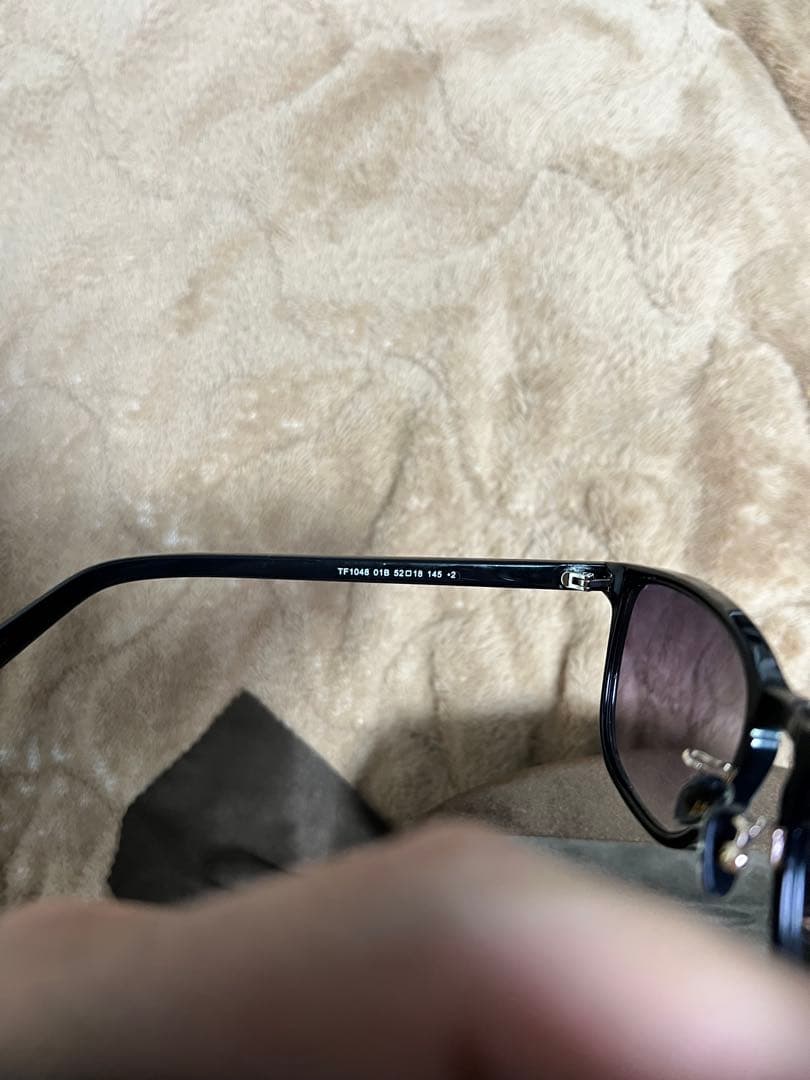 TOM FORD ブラック サングラス ケース付き