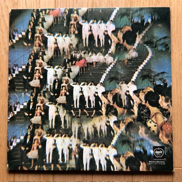 【LP】ビートルズ『マジカル・ミステリー・ツアー』24P画集付 d946y96