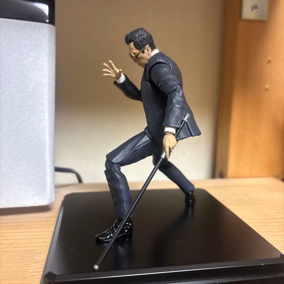 MAFEX ジョンウィック　チャプター4 ケインフィギュア