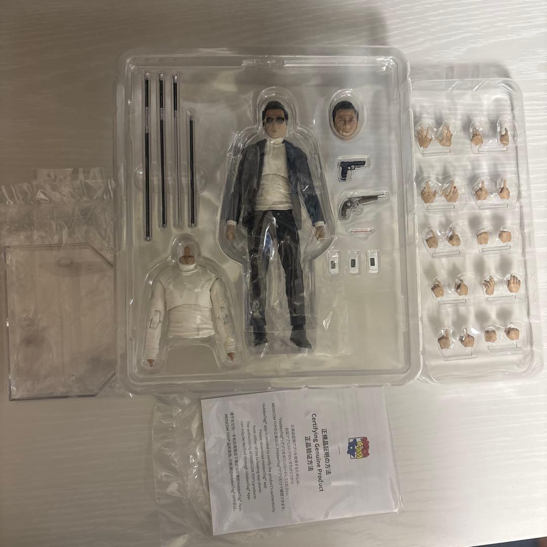 MAFEX ジョンウィック　チャプター4 ケインフィギュア