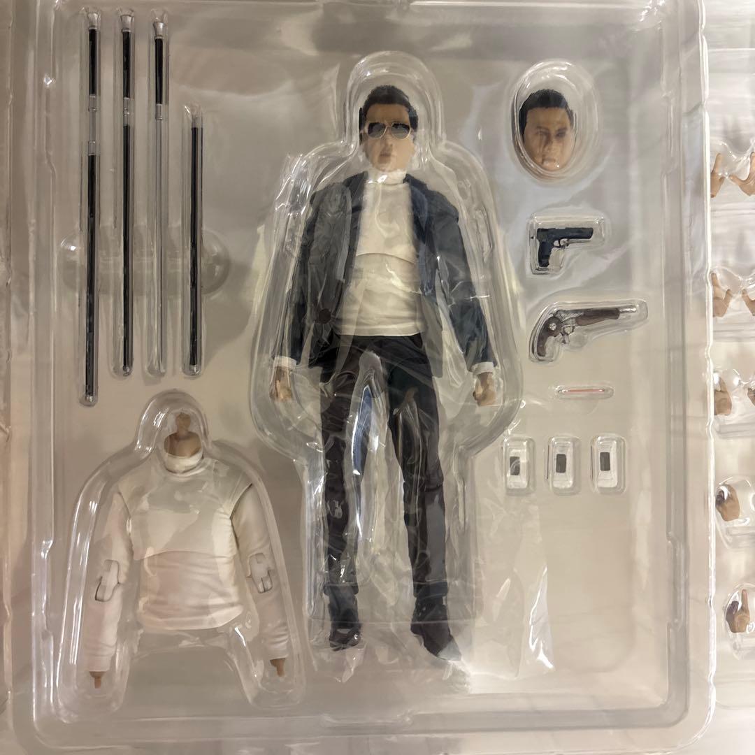 MAFEX ジョンウィック　チャプター4 ケインフィギュア