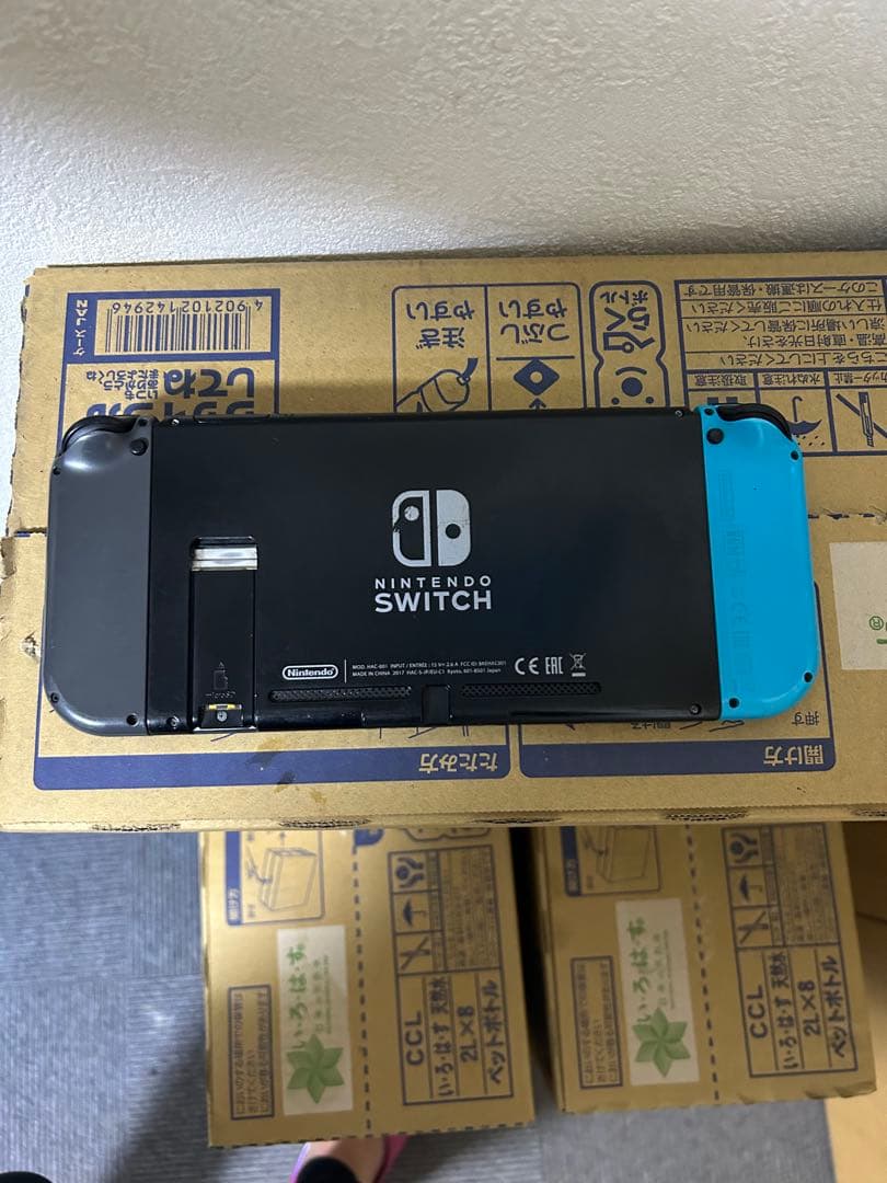 Nintendo Switch 本体 青/黒