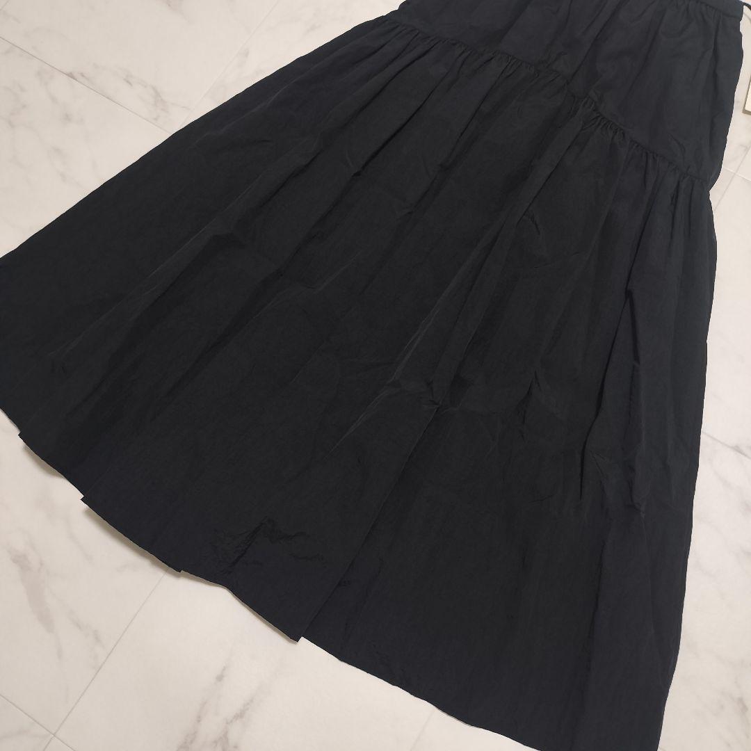 jelly様　新品　完売品　ウィムガゼット　ヴィンテージタフタスカート　黒