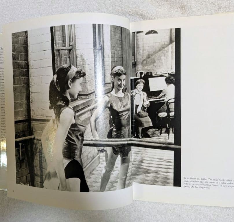 Adieu Audrey オードリーヘップバーン 写真集