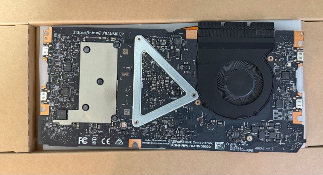 Framework Laptop 13 マザーボード AMD 7840U