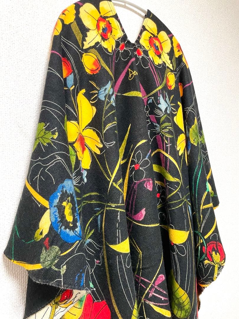 Desigual 花柄フリンジ付きストール 大判ストール