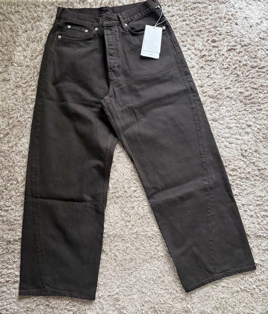 【新品、未使用】COSブラウン ストレートデニム