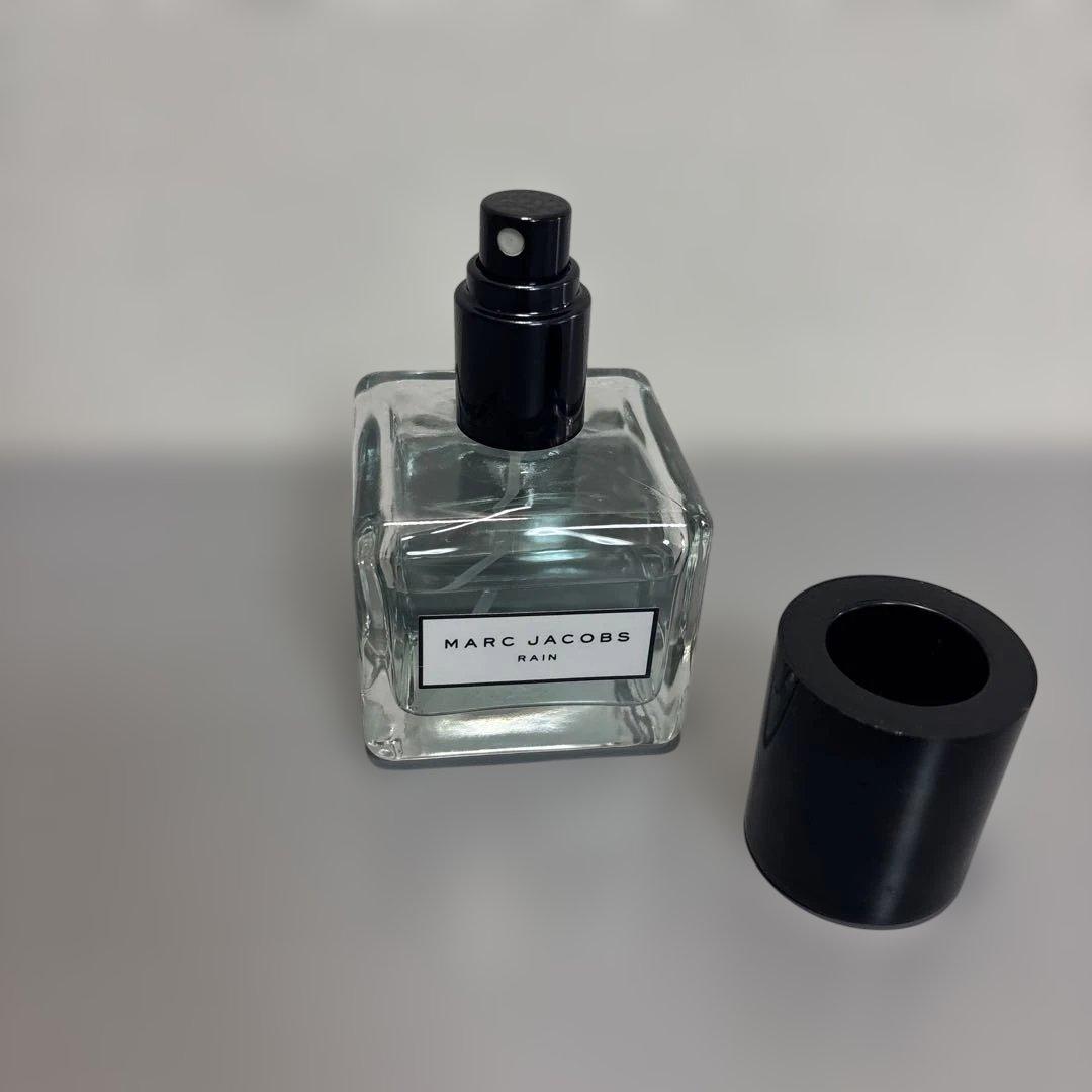 MARC JACOBS RAIN 香水 100ml オードトワレ　スプレー