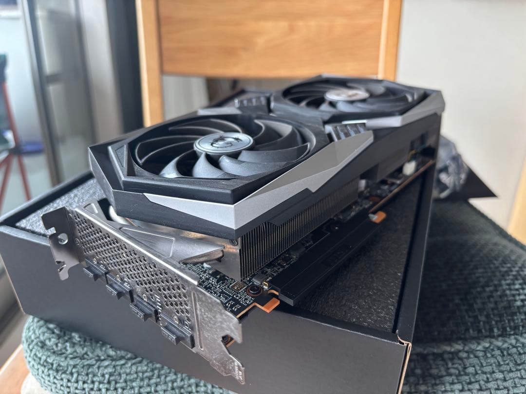 グラフィックボード・グラボ・ビデオカード AMD Radeon RX 6700 XT 12GB
