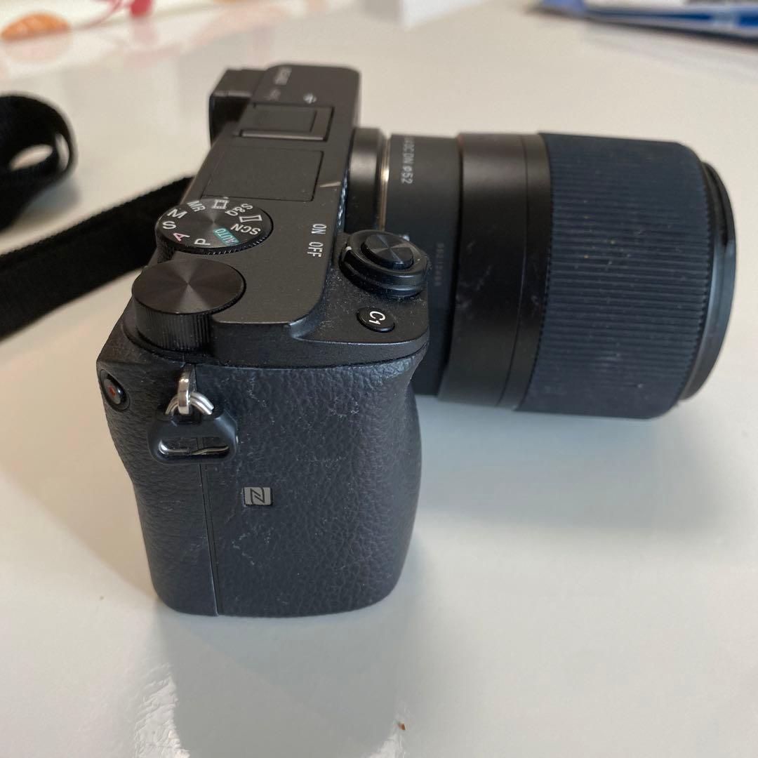sony α6400本体とレンズ、バッテリー2個付き