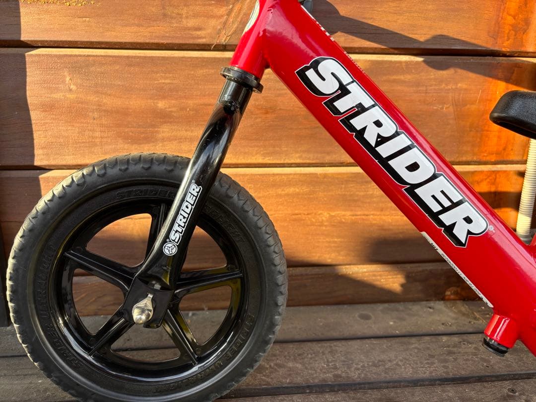 STRIDER ストライダー　スポーツ　赤