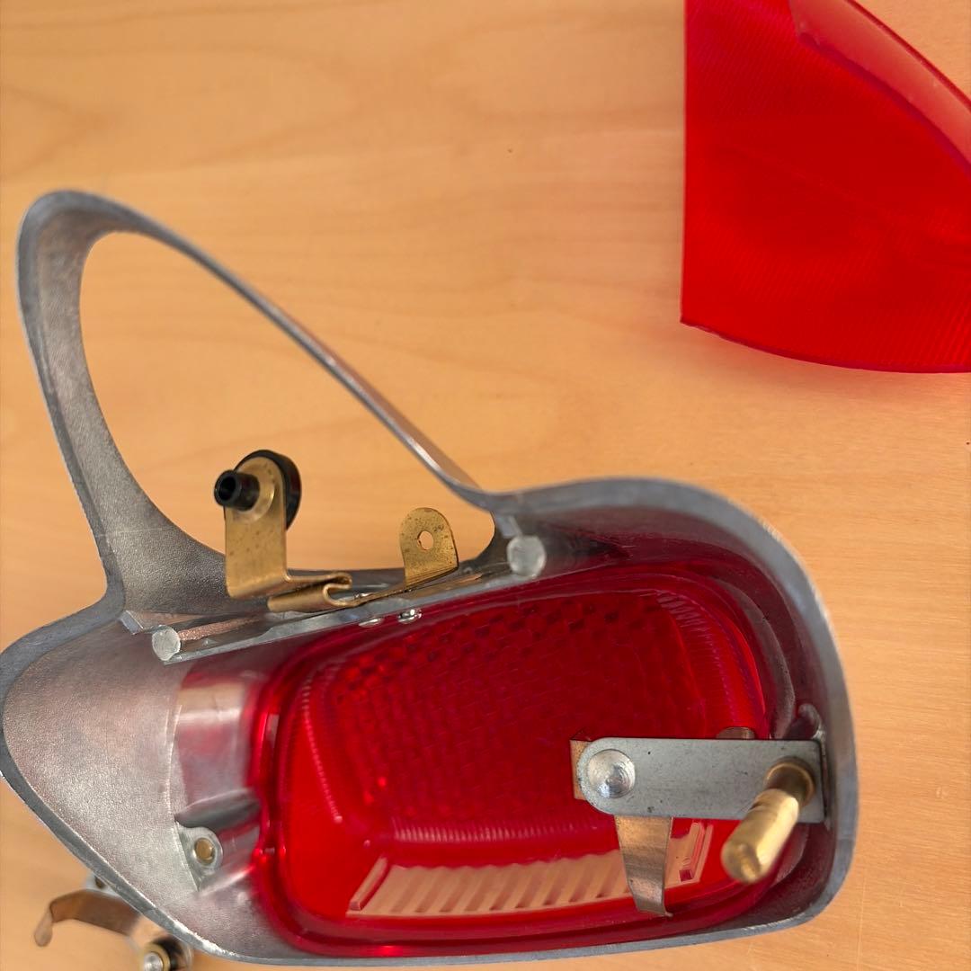 難あり新品150GSテールライトvespa