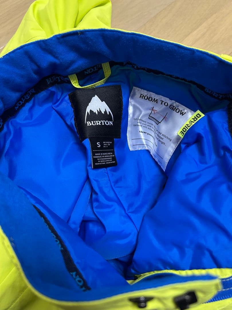 BURTON キッズ　スノーボードウェア　スキーウェア　Sサイズ