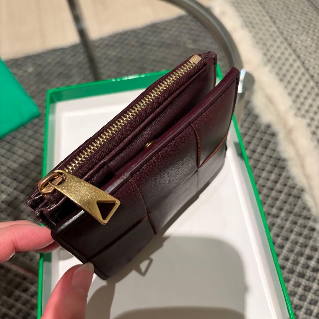 BOTTEGA VENETA パープル 二つ折り財布