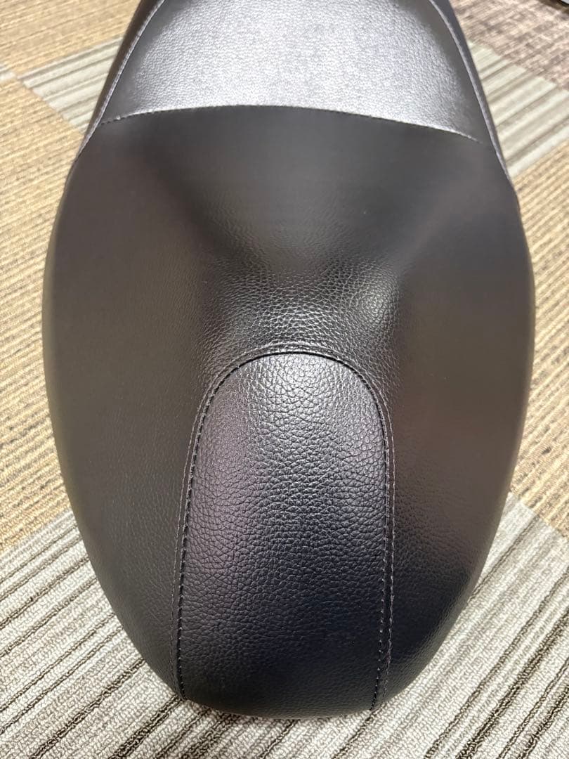 マジェスティs sg52j sg28j シート　純正　美品
