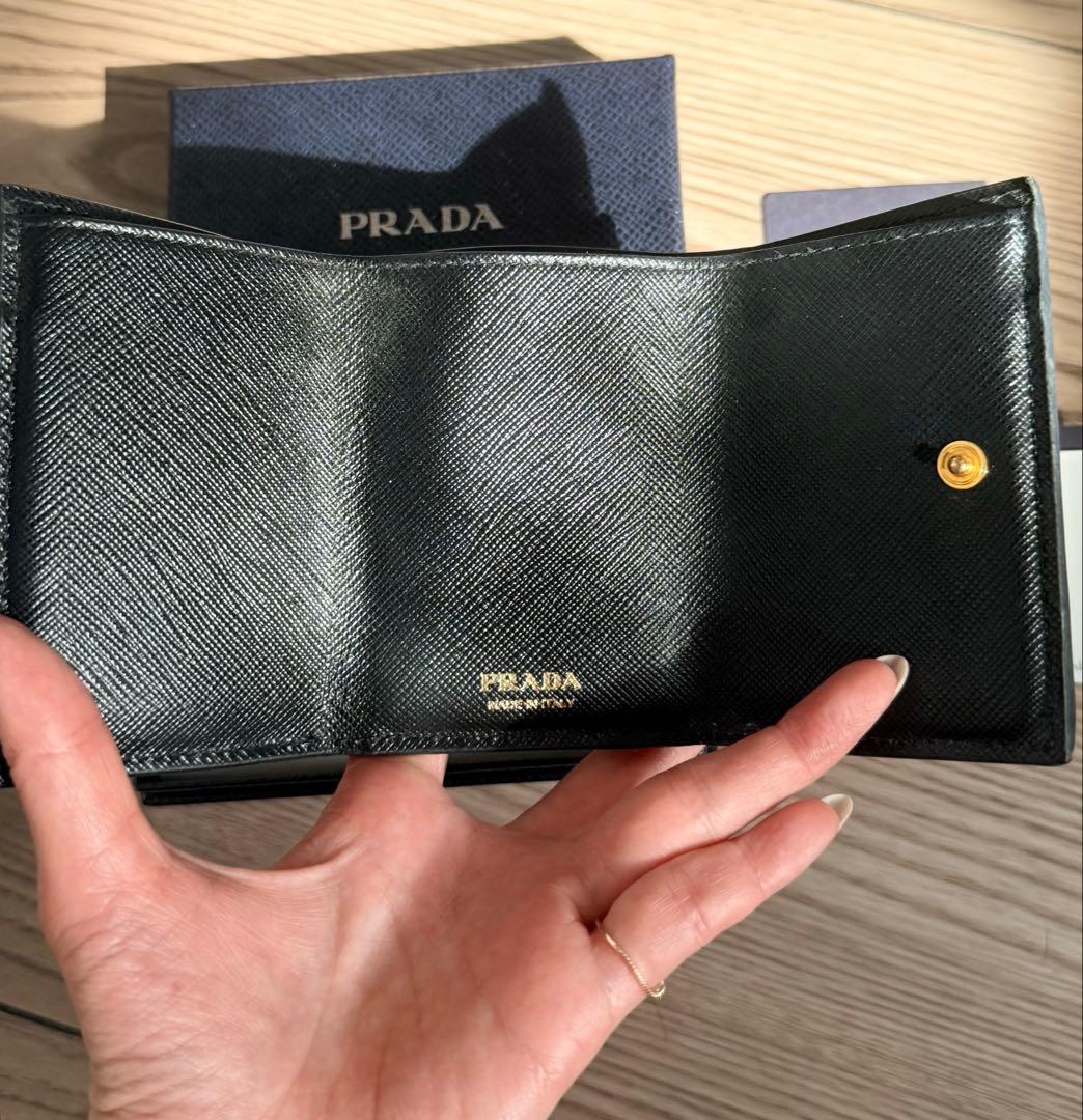 中古♡PRADA プラダ サフィアーノ 三つ折り財布 正規品