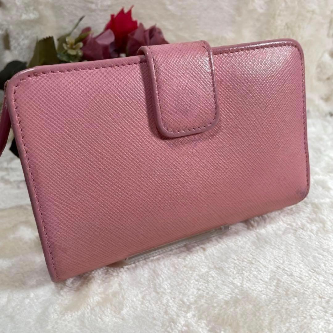 【人気】PRADA 二つ折り財布 ピンク ペオニアベルト サフィアーノ
